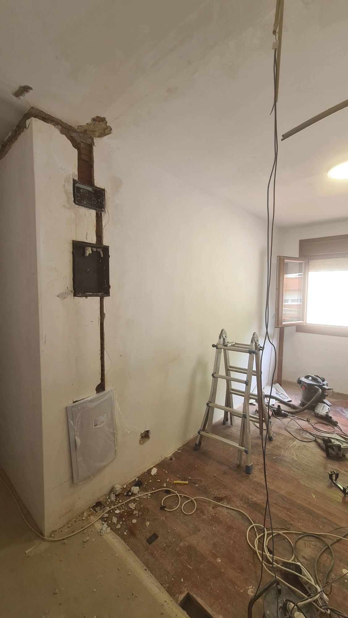 Reforma eléctrica integral de vivienda